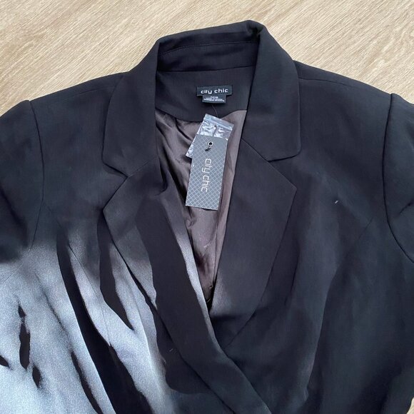 NWT City Chic Womens Aurelia Jumpsuit Long Sleeve Faux Wrap Black Plus Size M/18 - Picture 3 of 12